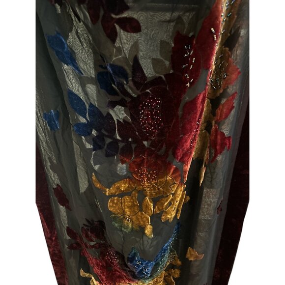 Floral Velvet Sheer Scarf With Tassels - Western Fashion 30% Silk 70% Viscose - Picture 4 of 7